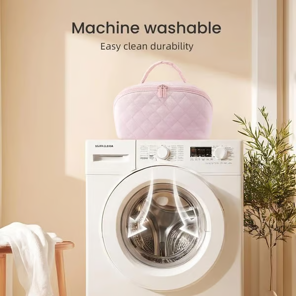 🎒 Your Travel Makeup Must-Have! 💄 The Ultimate On-the-Go Beauty Bag 💄